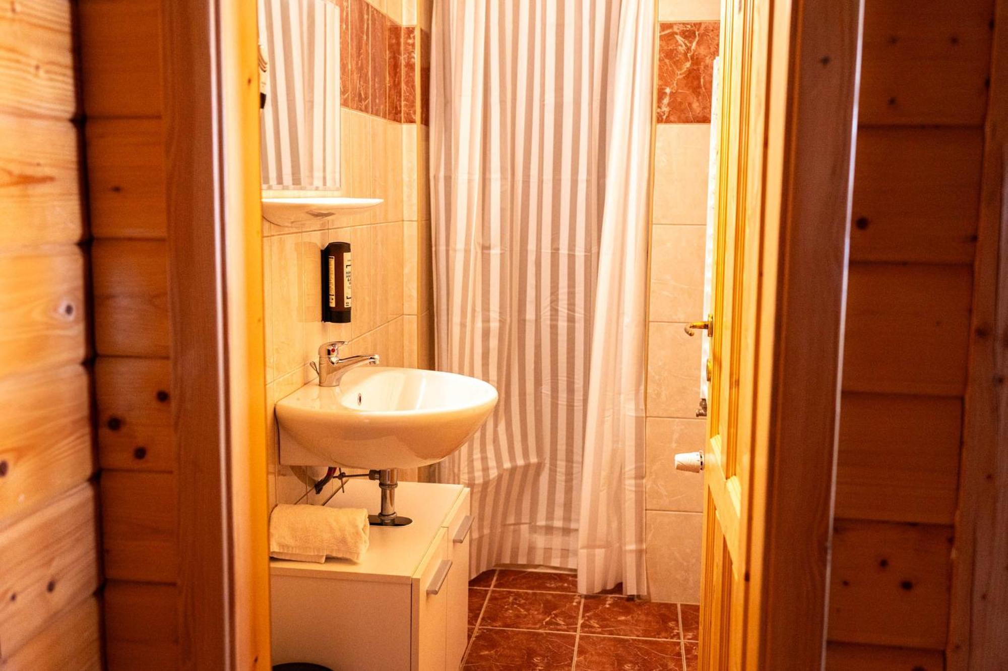 Edelweiss Lodge Lachtal I Self Check-In Habitación foto